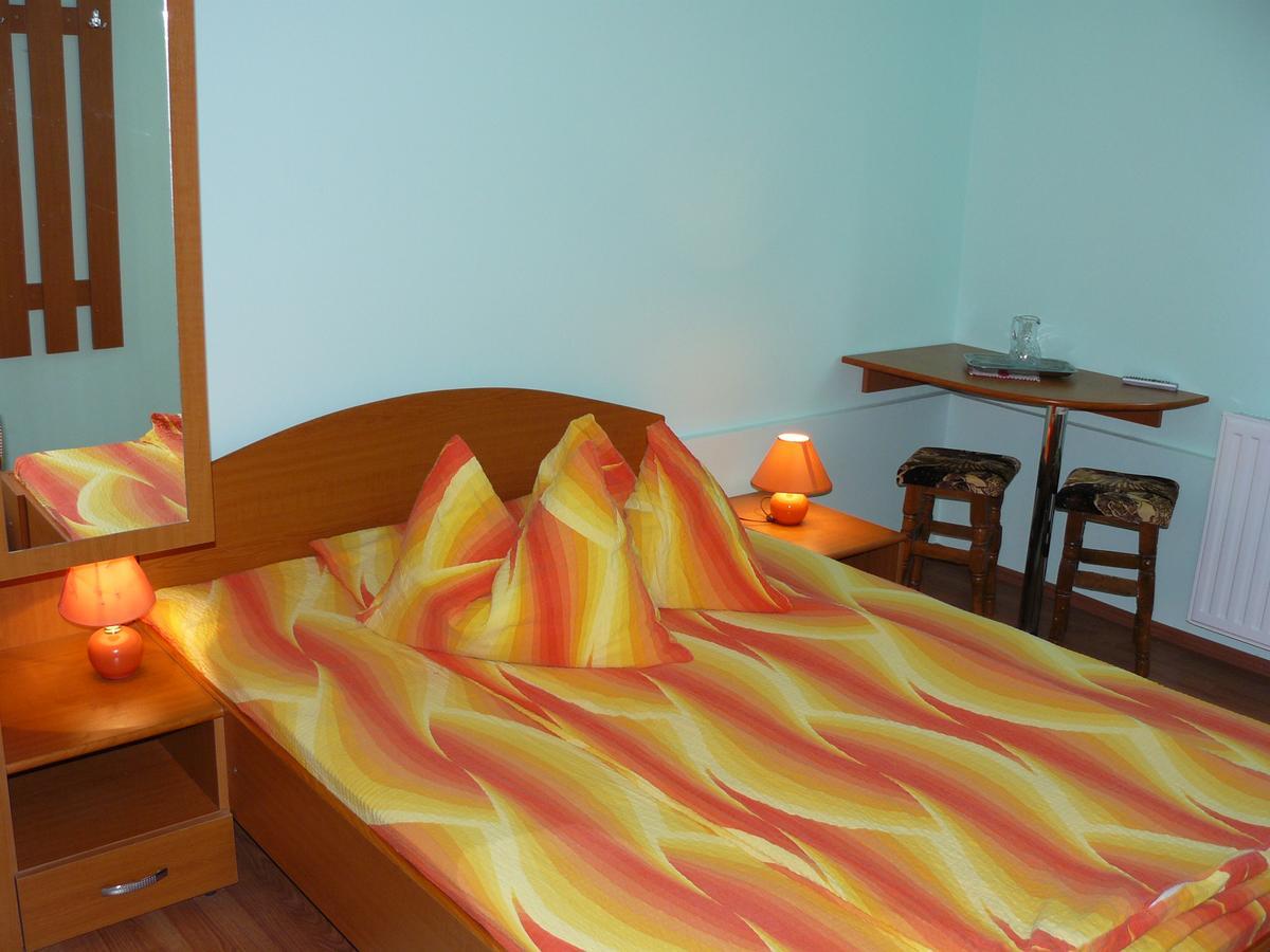 Gyongyvirag Panzio Bed & Breakfast Turia Ngoại thất bức ảnh